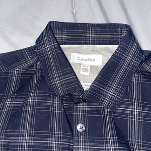Calvin Klein button up navy blue Dress Shirt size XS!